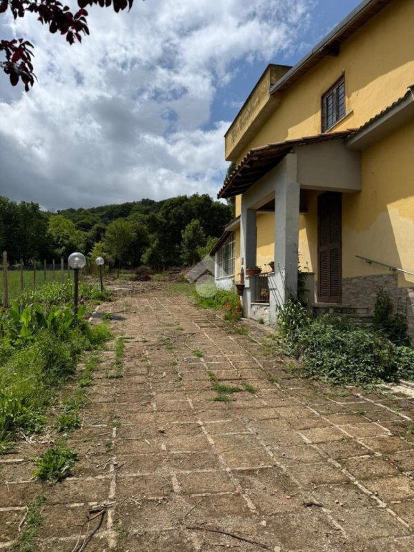 Casa independente em Artena